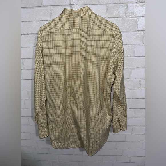 Ralph Lauren Men’s Classic Fit Medium Yellow checkered button down Long Sleeve - Picture 9 of 9